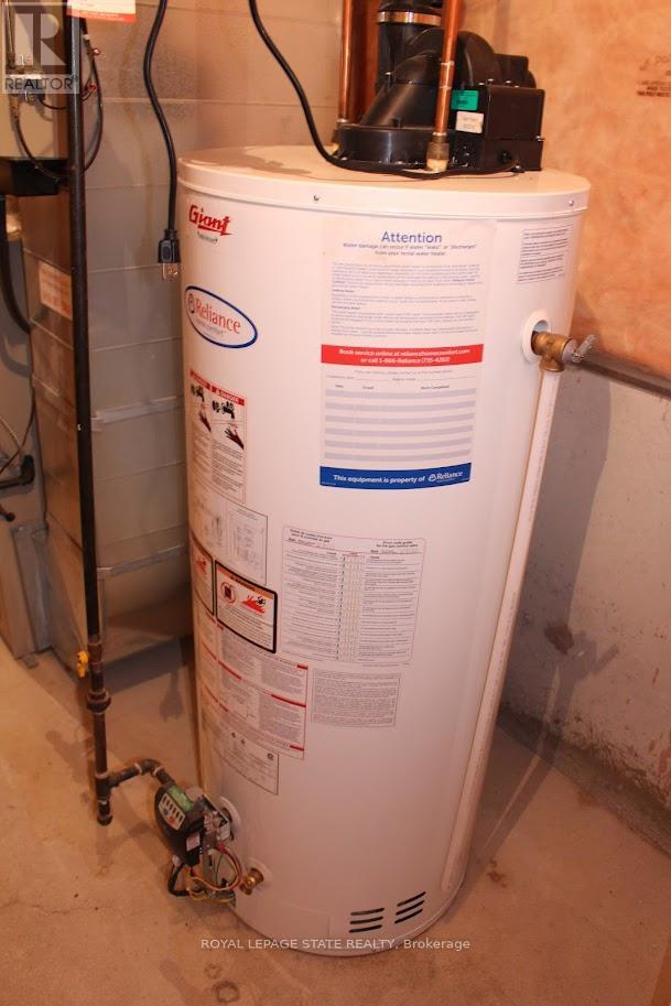 2128 Blackforest Crescent, Oakville, Ontario  L6M 4T7 - Photo 25 - W12503084