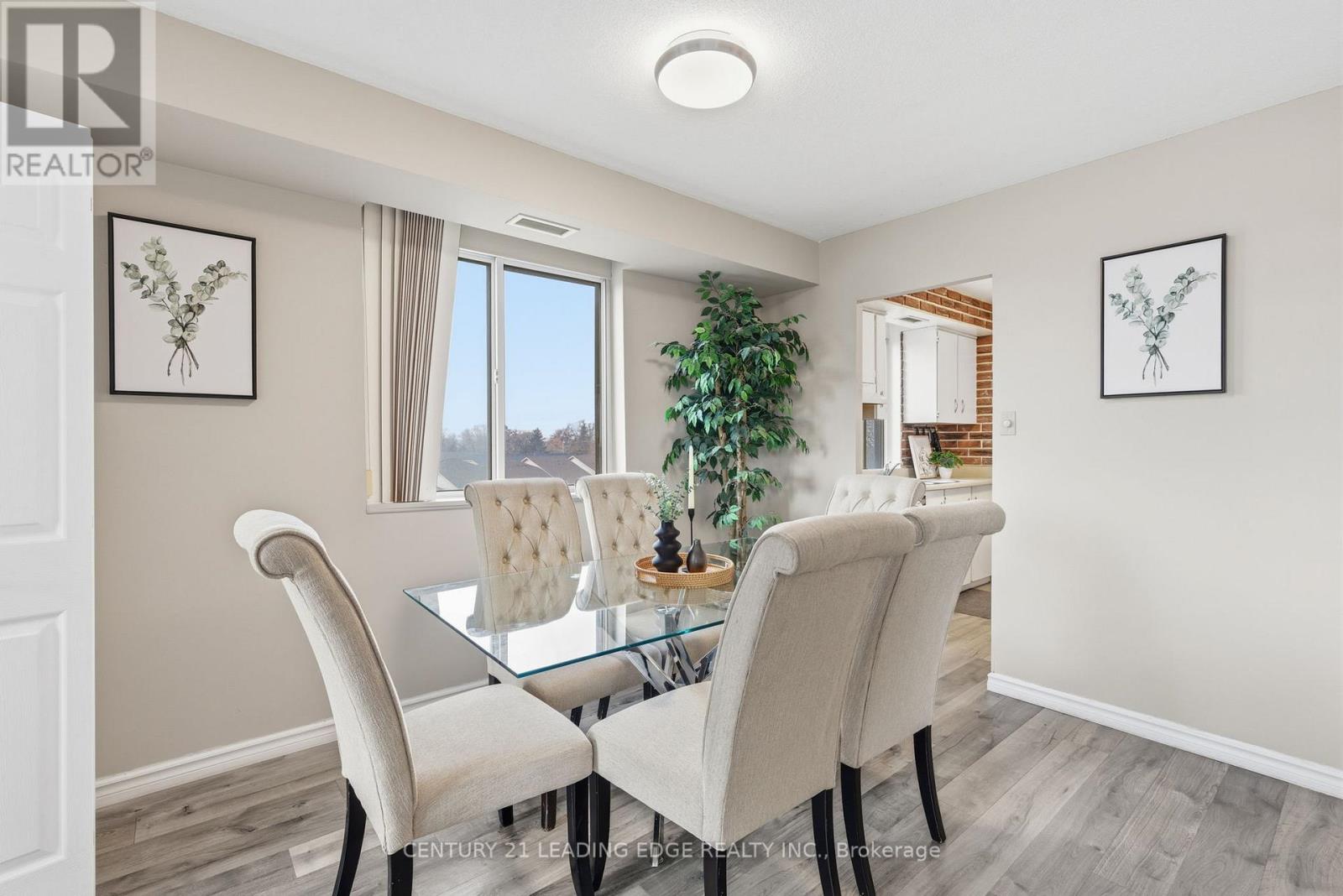 407 - 301 Frances Avenue, Hamilton, Ontario  L8E 3W6 - Photo 4 - X12573122