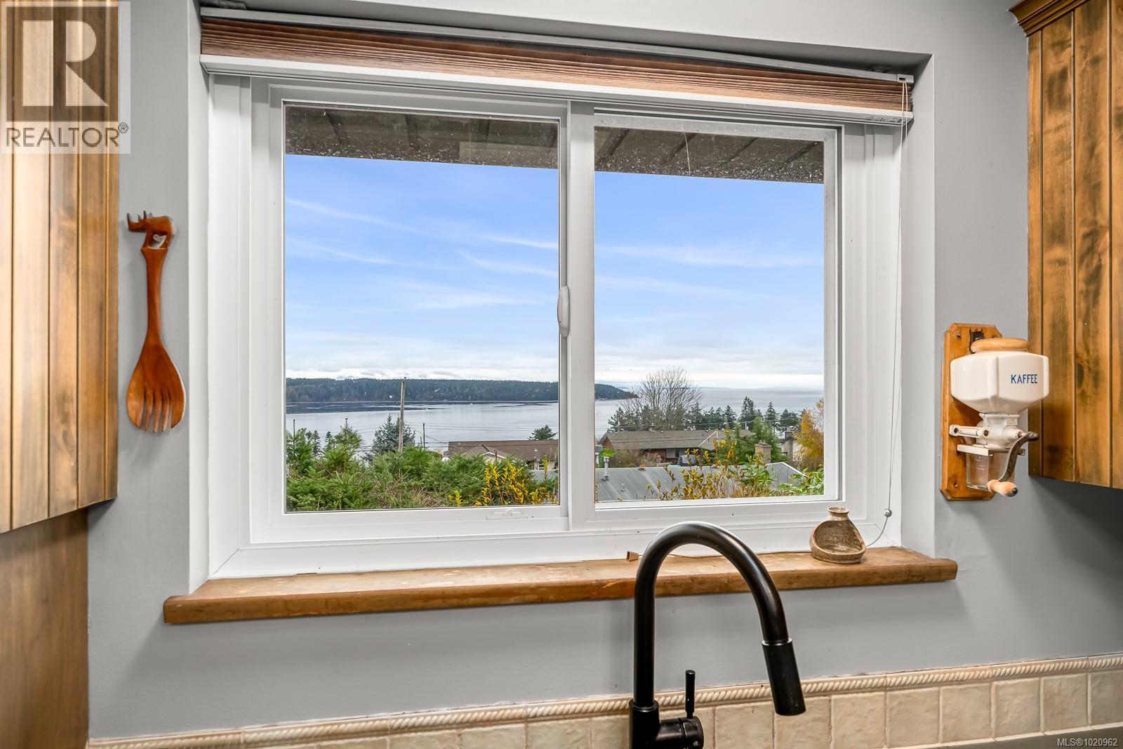 153 Alder St S, Campbell River, British Columbia  V9W 5J1 - Photo 24 - 1020962