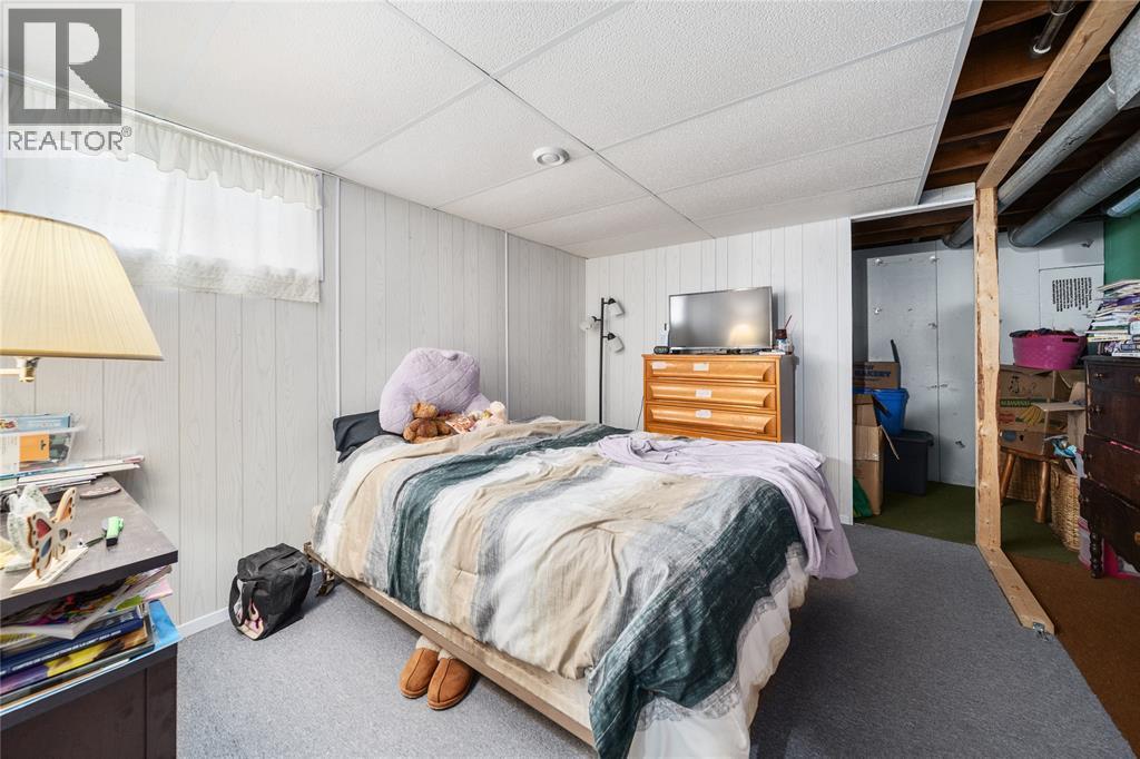 19 Broadway Street, Lambton Shores, Ontario  N0N 1J0 - Photo 18 - 25030618