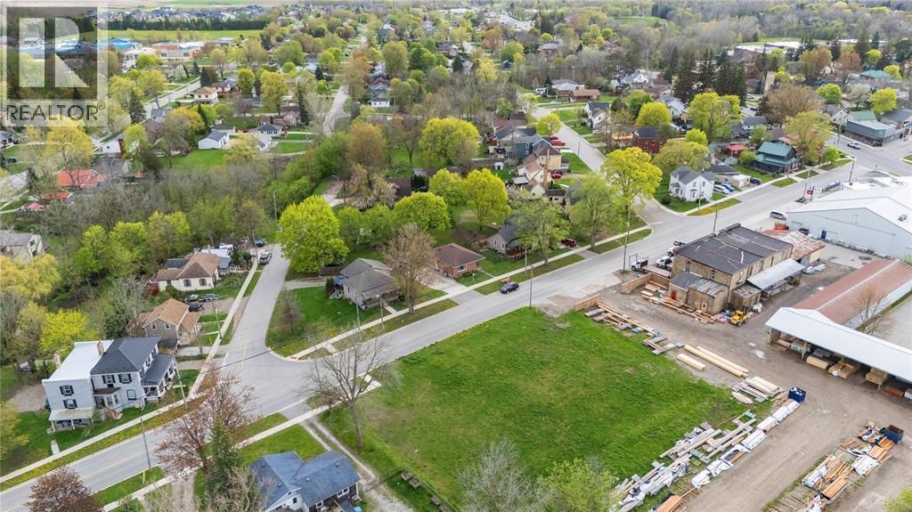 19 Broadway Street, Lambton Shores, Ontario  N0N 1J0 - Photo 28 - 25030618