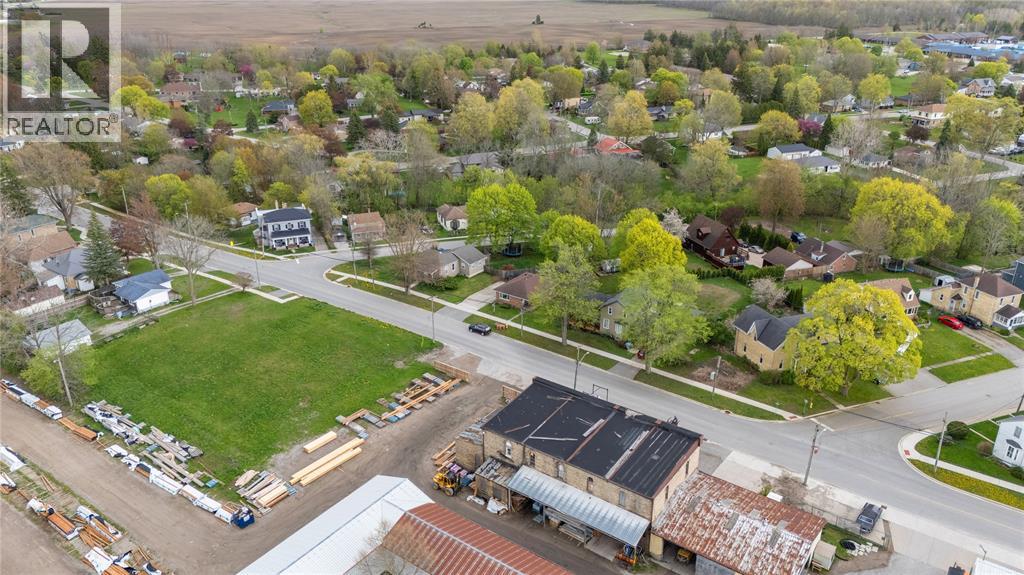 19 Broadway Street, Lambton Shores, Ontario  N0N 1J0 - Photo 29 - 25030618