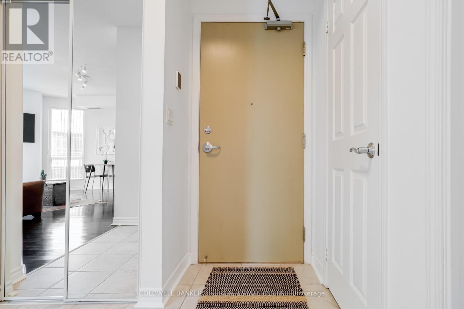 310 - 18 Holmes Avenue, Toronto, Ontario  M2N 0E1 - Photo 3 - C12577764