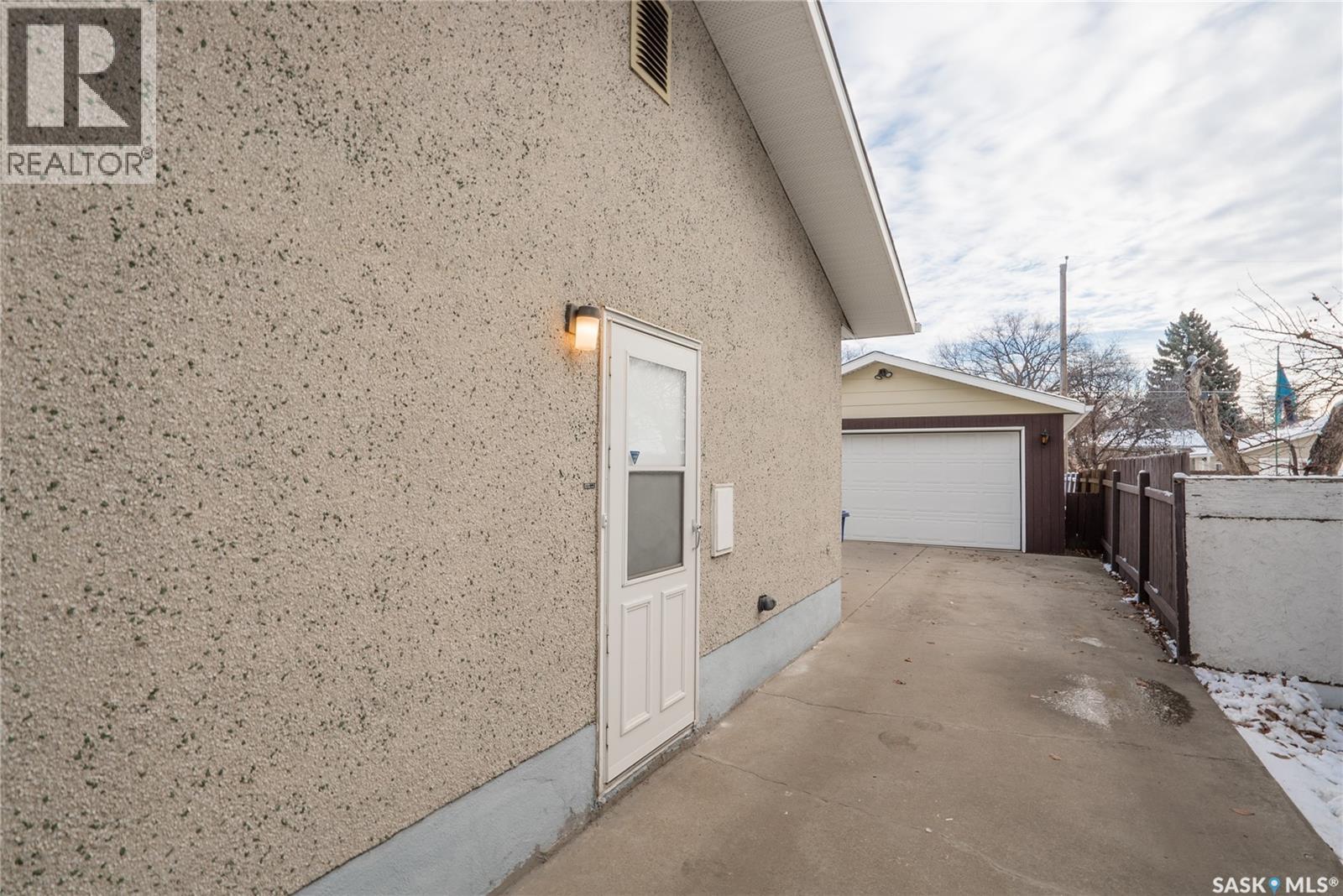 442 Vancouver Avenue S, Saskatoon, Saskatchewan  S7M 3N4 - Photo 38 - SK024671