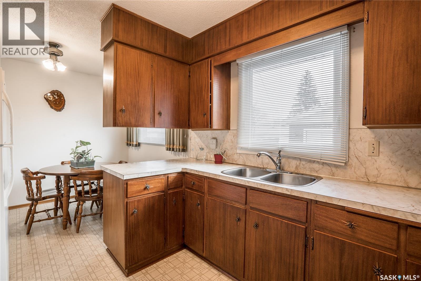 442 Vancouver Avenue S, Saskatoon, Saskatchewan  S7M 3N4 - Photo 7 - SK024671