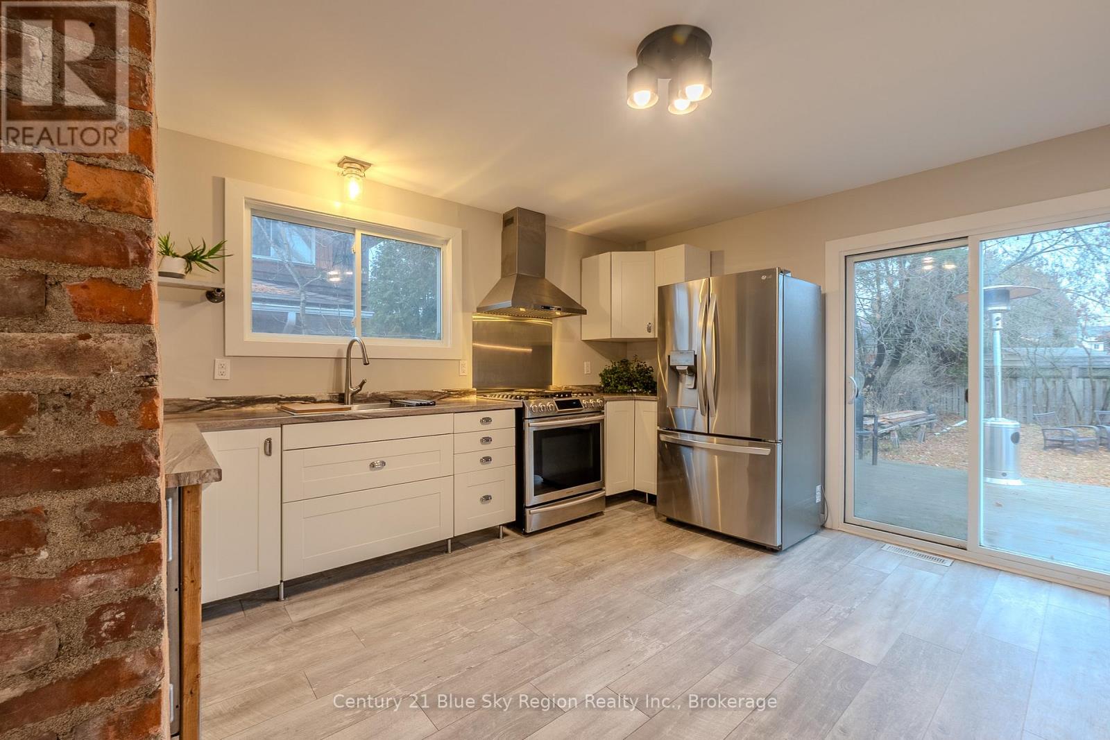 320 Hutcheson Avenue, North Bay, Ontario  P1B 6Z2 - Photo 13 - X12577880