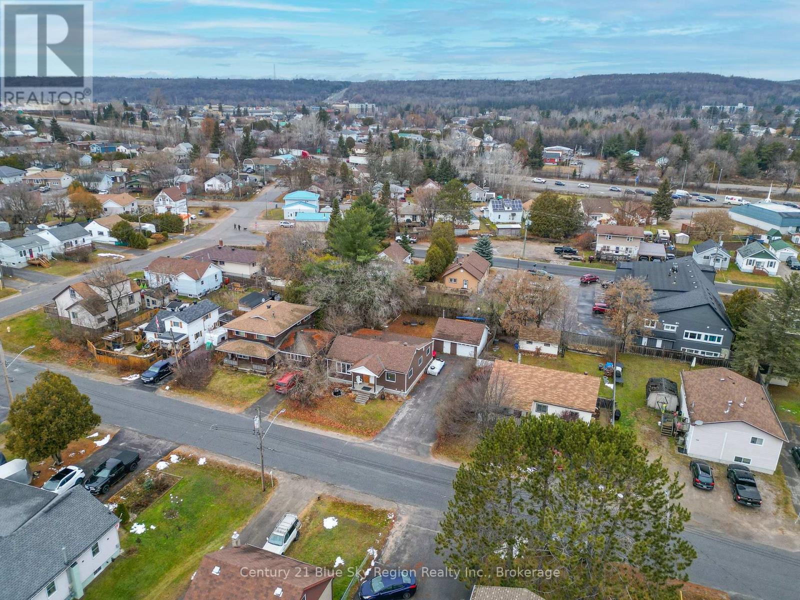 320 Hutcheson Avenue, North Bay, Ontario  P1B 6Z2 - Photo 34 - X12577880