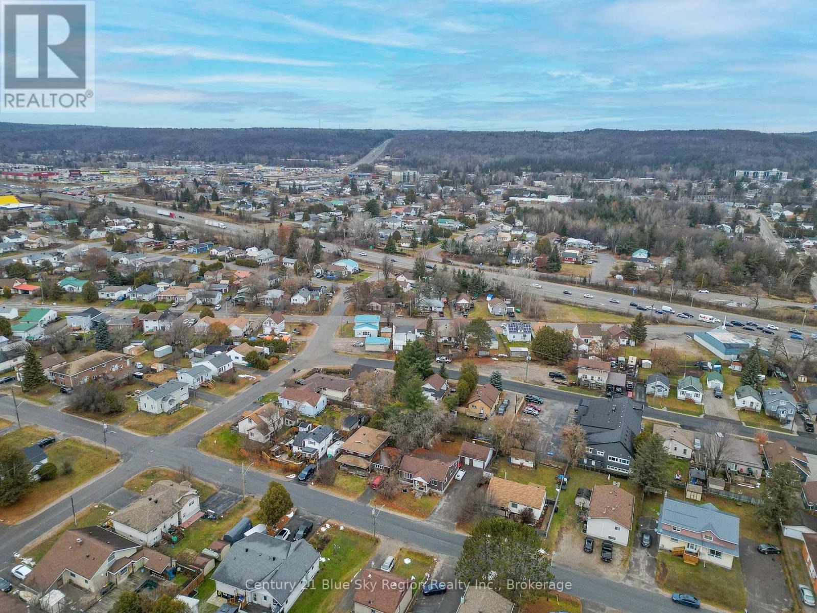 320 Hutcheson Avenue, North Bay, Ontario  P1B 6Z2 - Photo 37 - X12577880