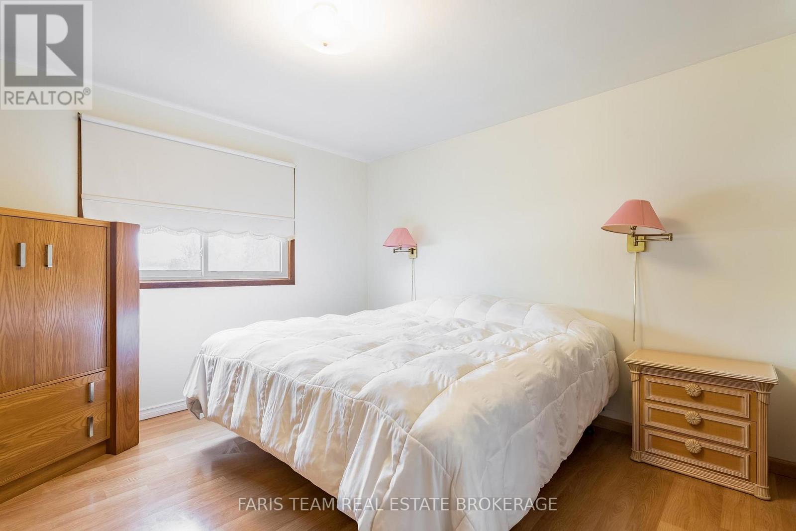 807 Cook Street, Innisfil, Ontario  L9S 2J1 - Photo 13 - N12577724