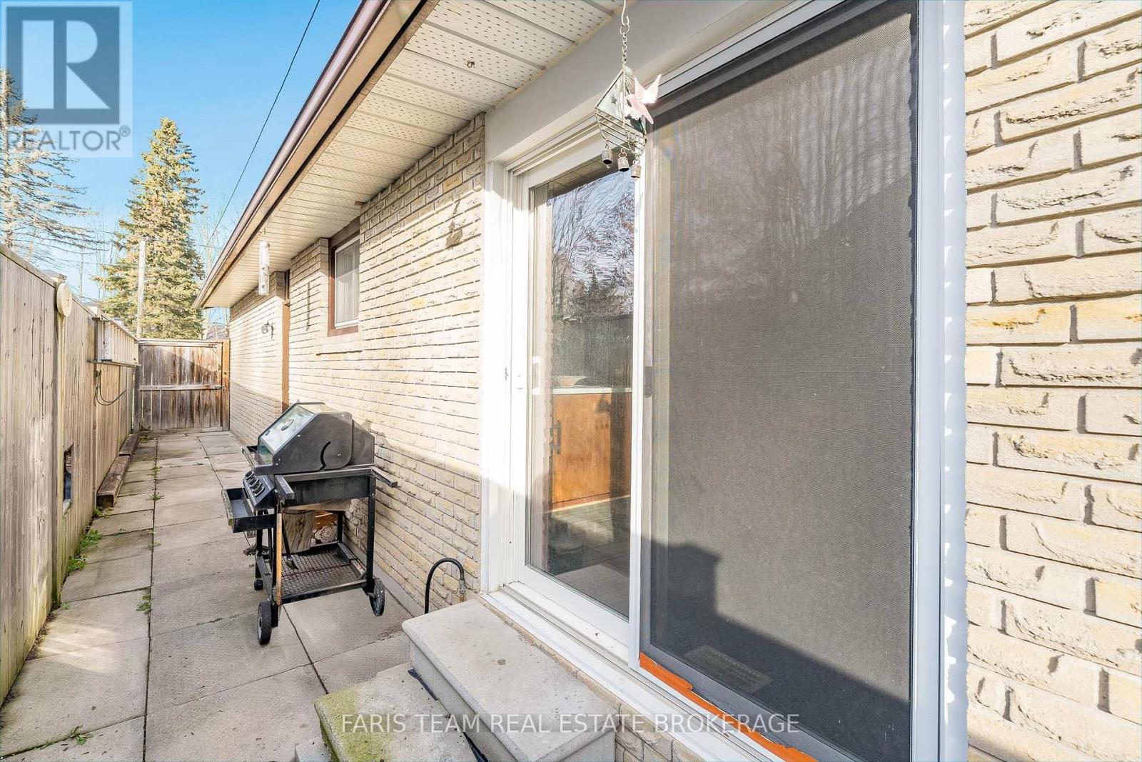 807 Cook Street, Innisfil, Ontario  L9S 2J1 - Photo 19 - N12577724