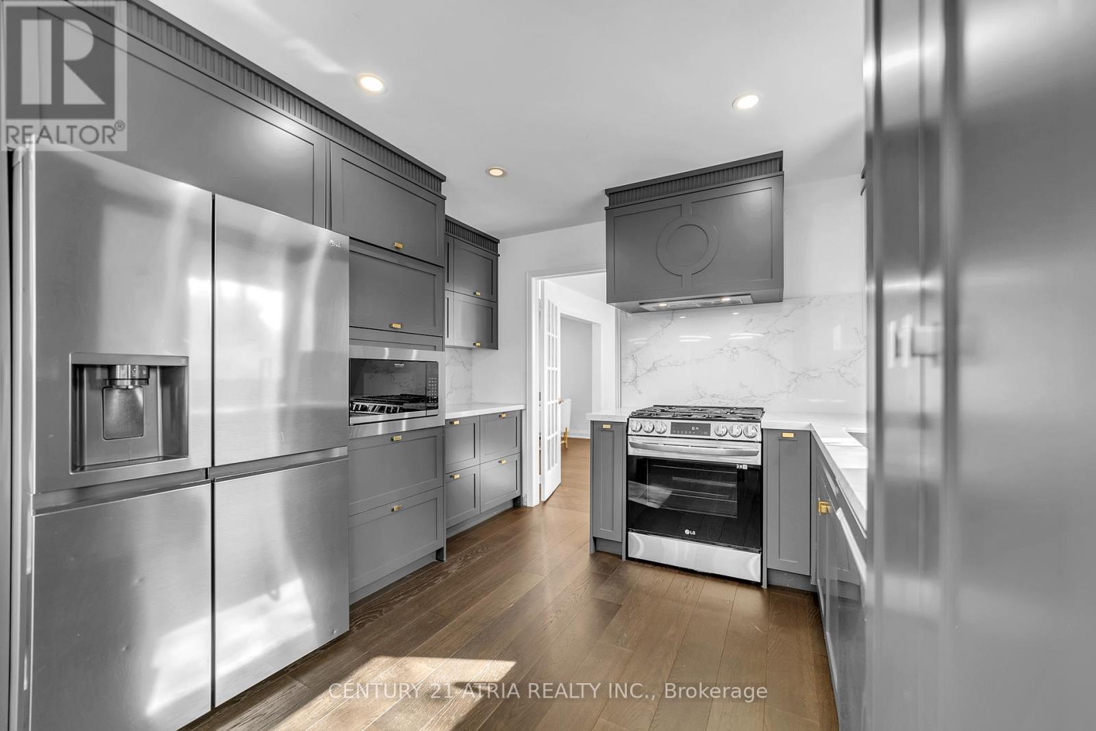 65 Worthington Avenue, Richmond Hill, Ontario  L4E 2S6 - Photo 14 - N12577732