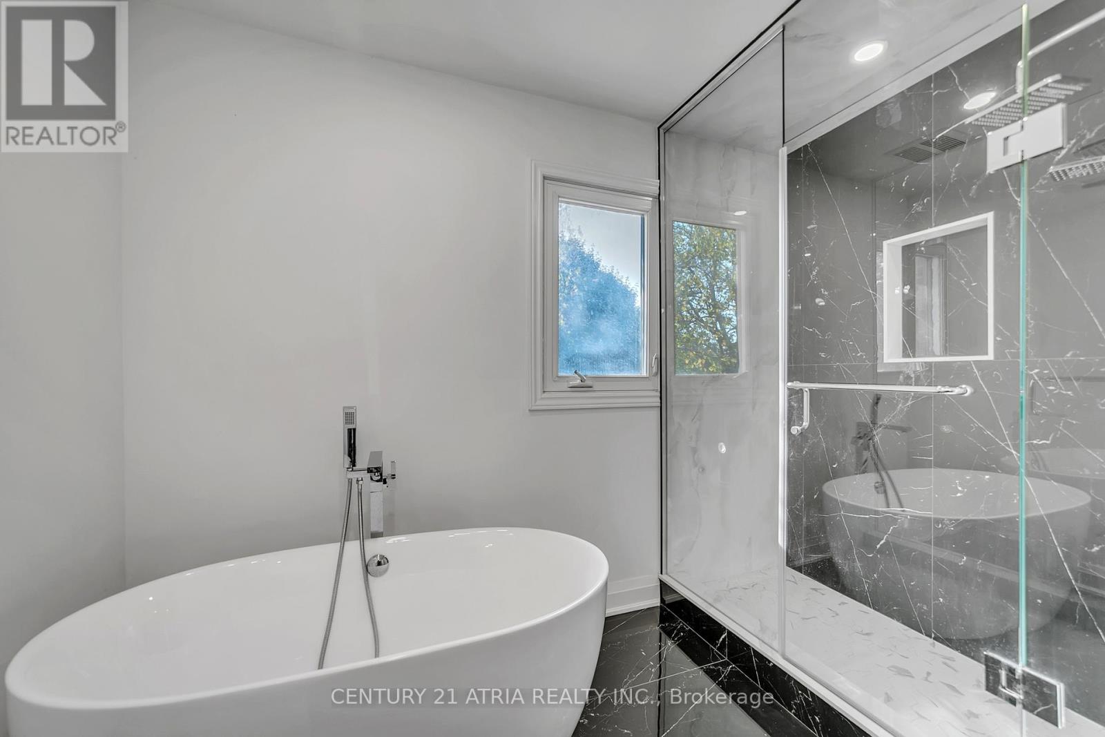 65 Worthington Avenue, Richmond Hill, Ontario  L4E 2S6 - Photo 28 - N12577732