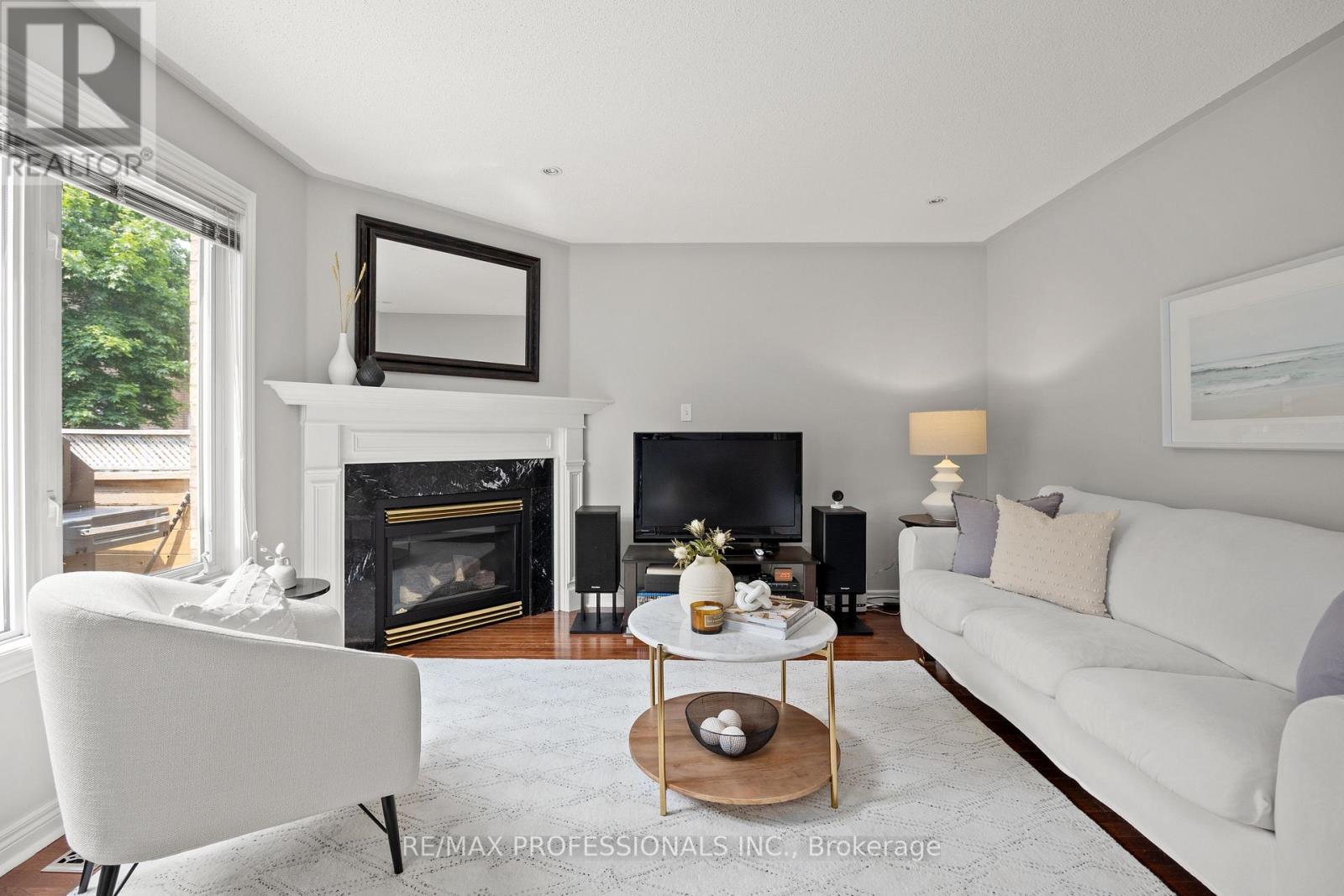 152 Ashton Drive, Vaughan, Ontario  L6A 2T8 - Photo 21 - N12577756