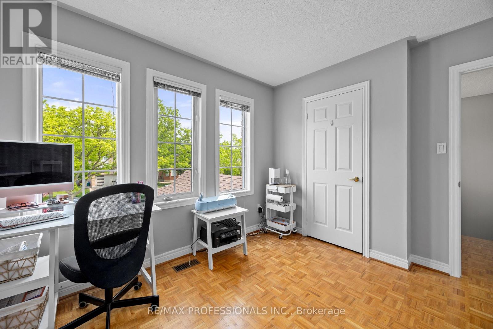 152 Ashton Drive, Vaughan, Ontario  L6A 2T8 - Photo 31 - N12577756