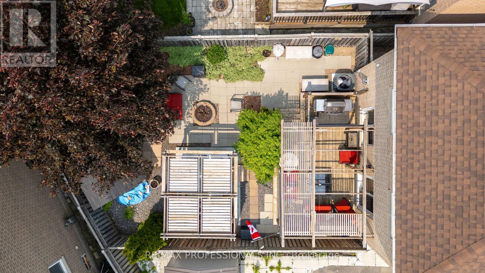 152 Ashton Drive, Vaughan, Ontario  L6A 2T8 - Photo 34 - N12577756