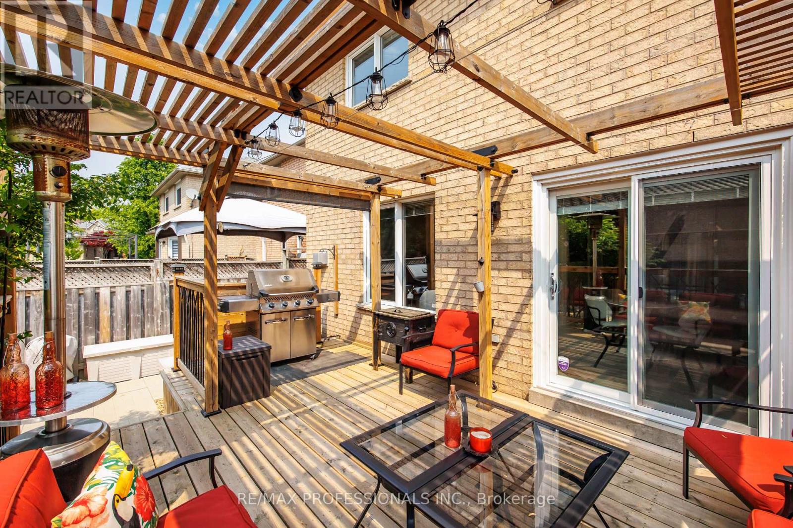 152 Ashton Drive, Vaughan, Ontario  L6A 2T8 - Photo 38 - N12577756