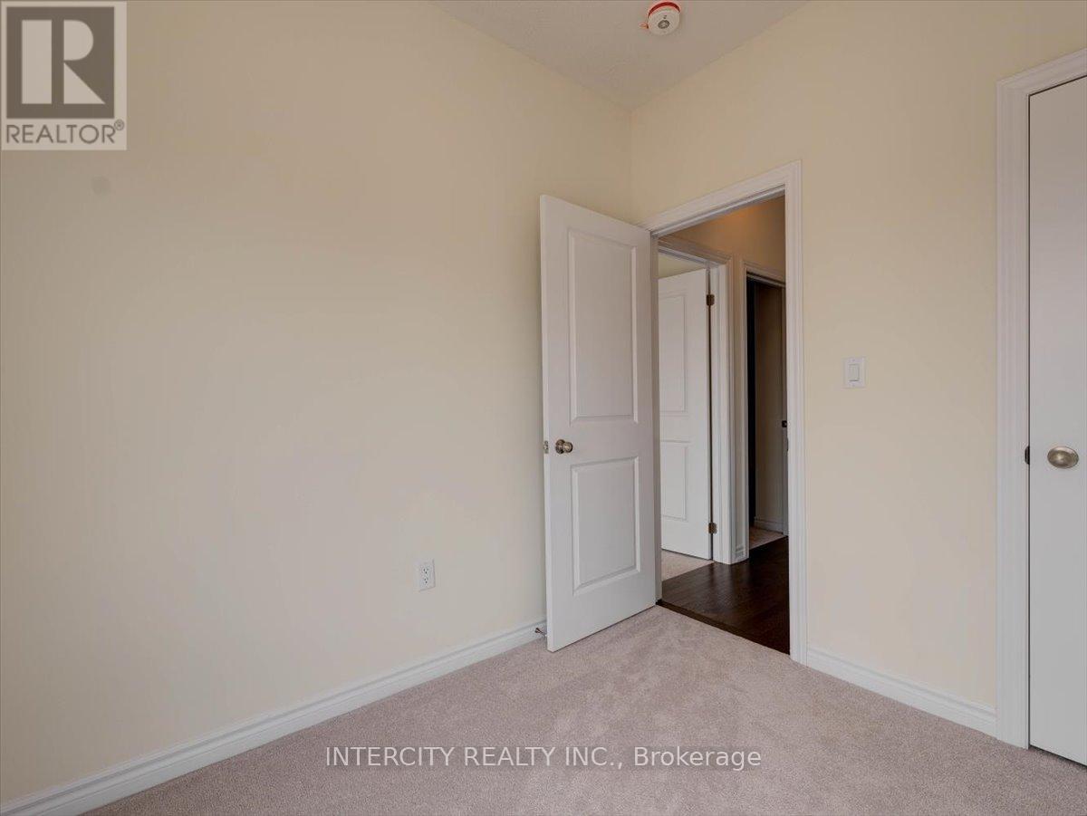 22 Griffith Street, Aurora, Ontario  L4G 7B6 - Photo 23 - N12577760