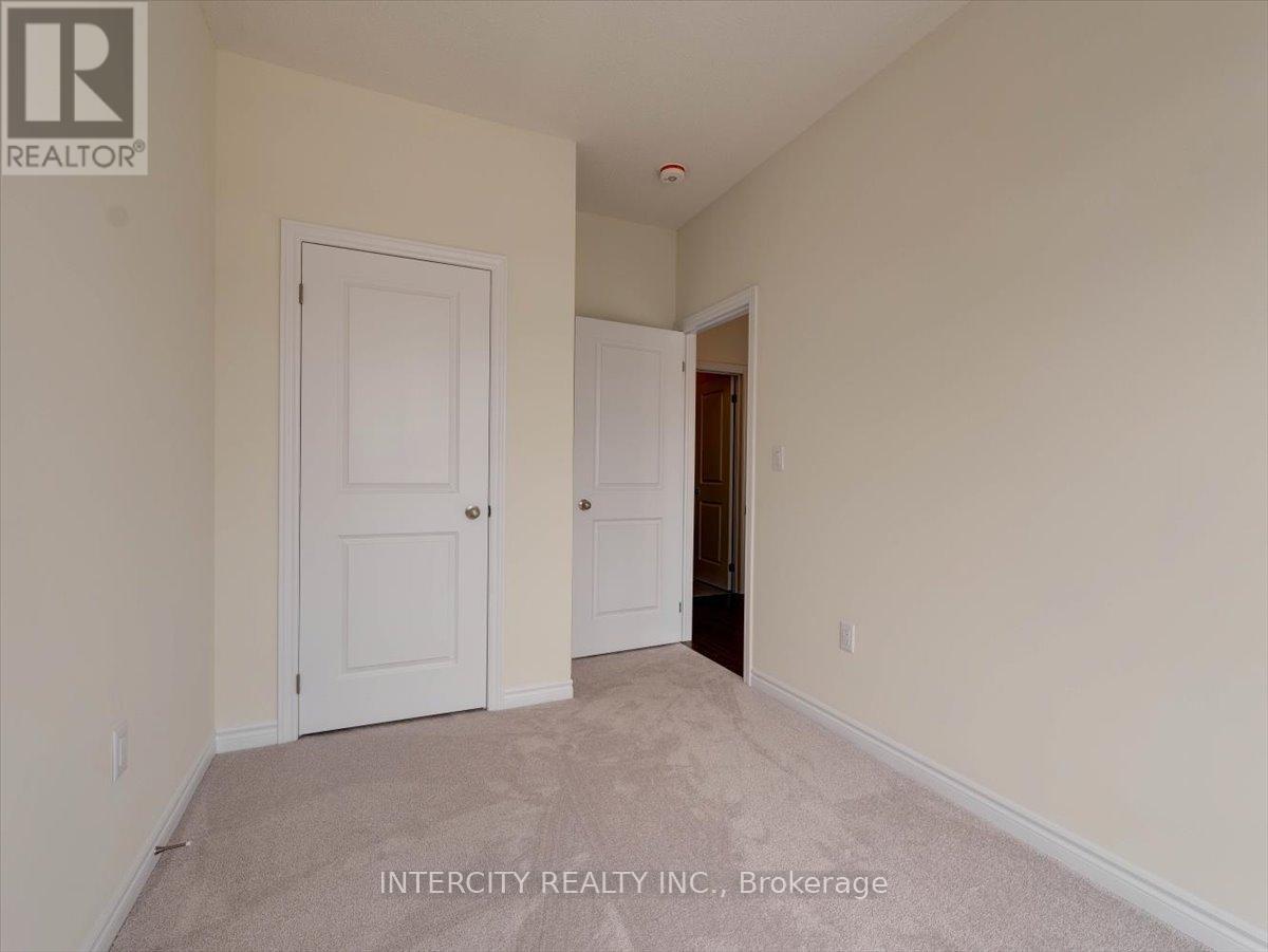 22 Griffith Street, Aurora, Ontario  L4G 7B6 - Photo 26 - N12577760