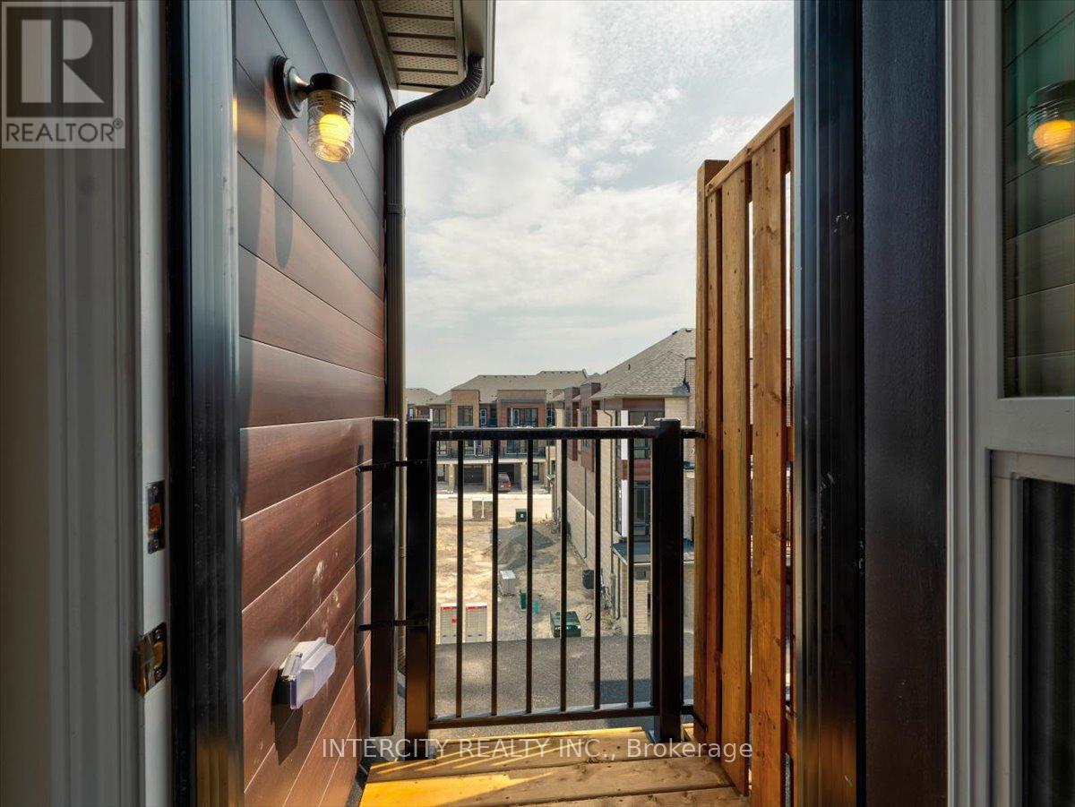 22 Griffith Street, Aurora, Ontario  L4G 7B6 - Photo 31 - N12577760