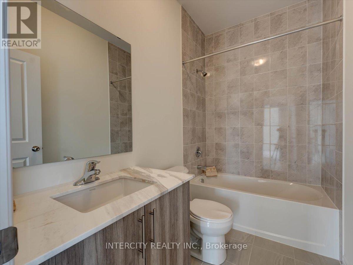 22 Griffith Street, Aurora, Ontario  L4G 7B6 - Photo 35 - N12577760