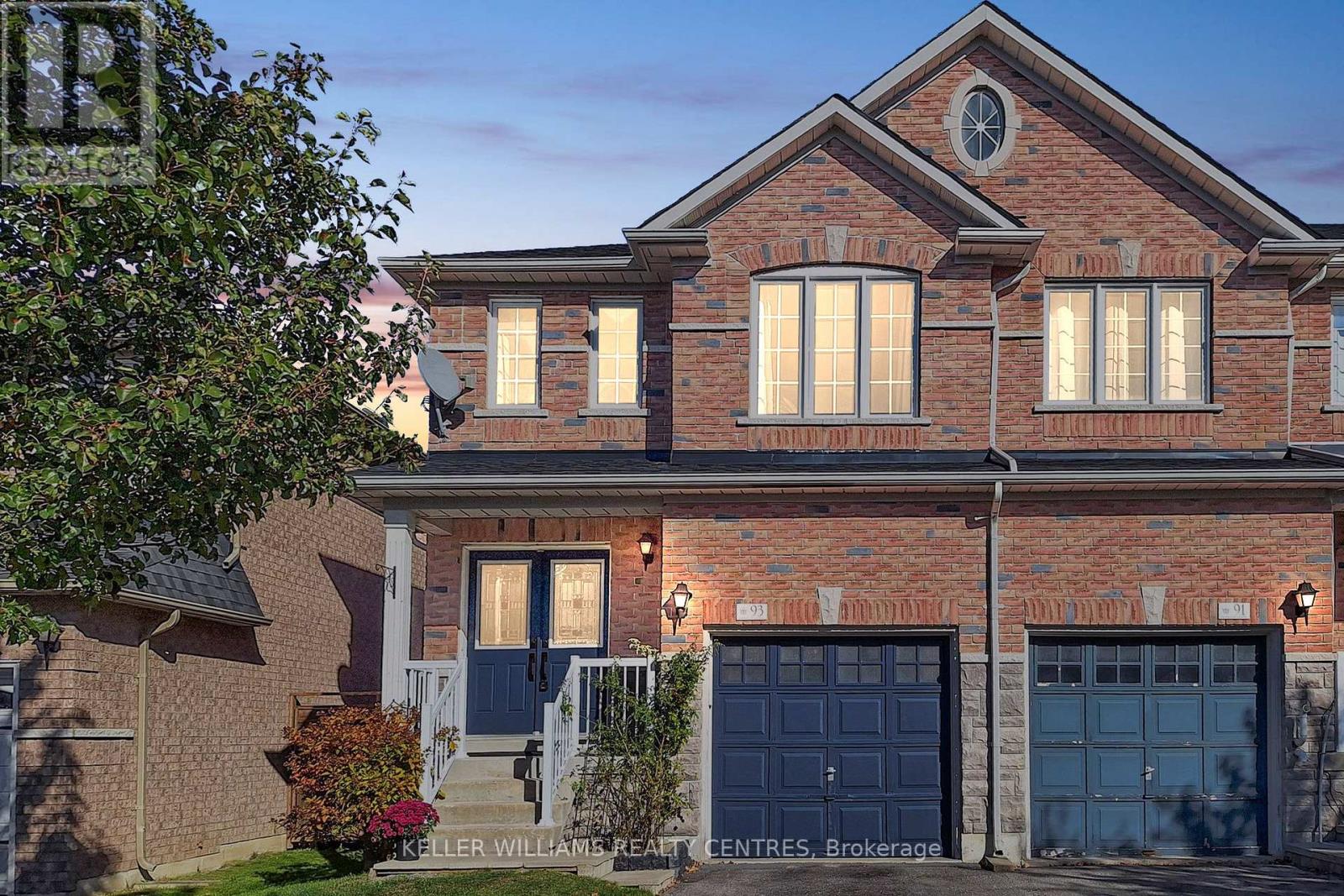 93 Barr Crescent, Aurora, Ontario  L4G 0C2 - Photo 1 - N12577784