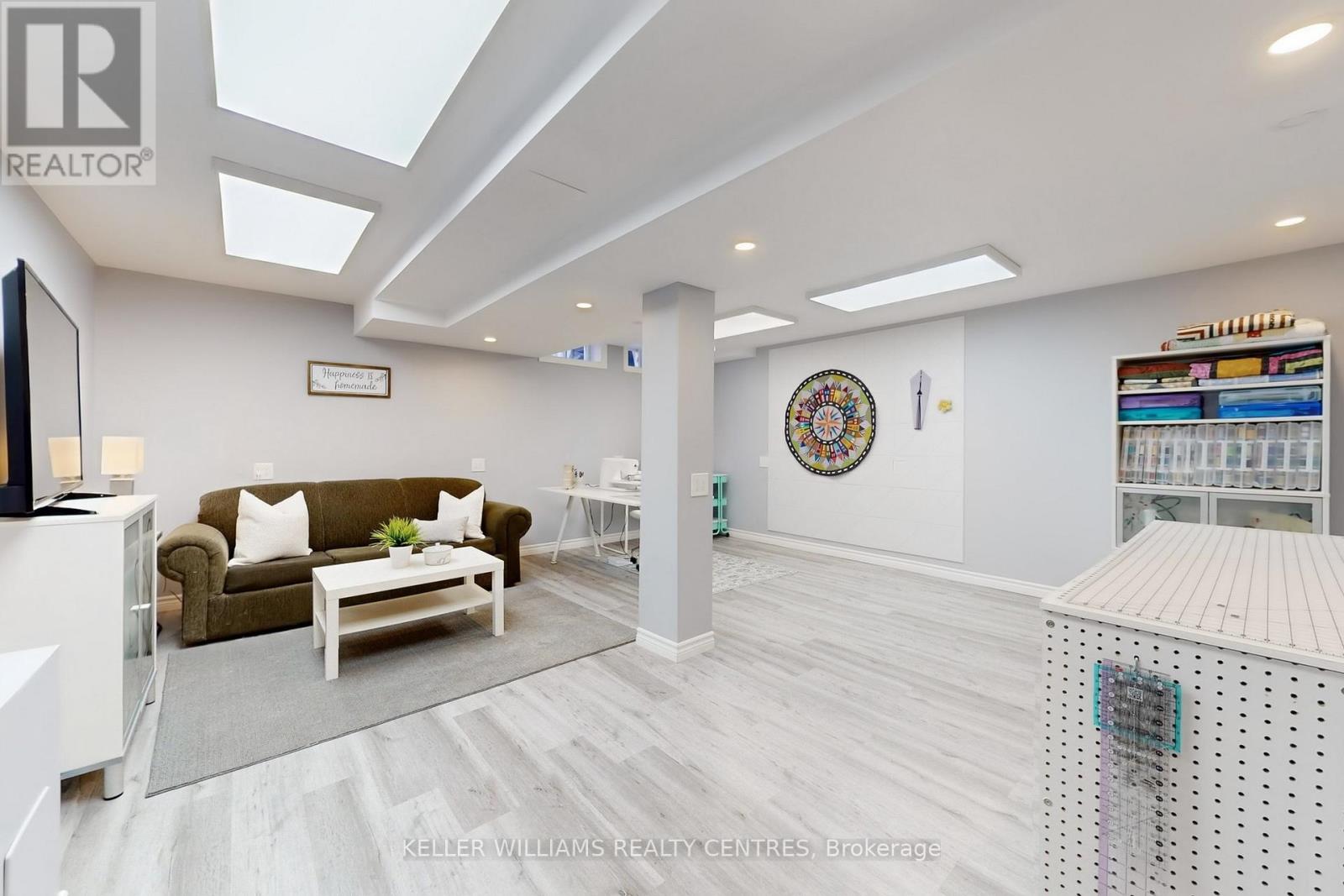 93 Barr Crescent, Aurora, Ontario  L4G 0C2 - Photo 36 - N12577784