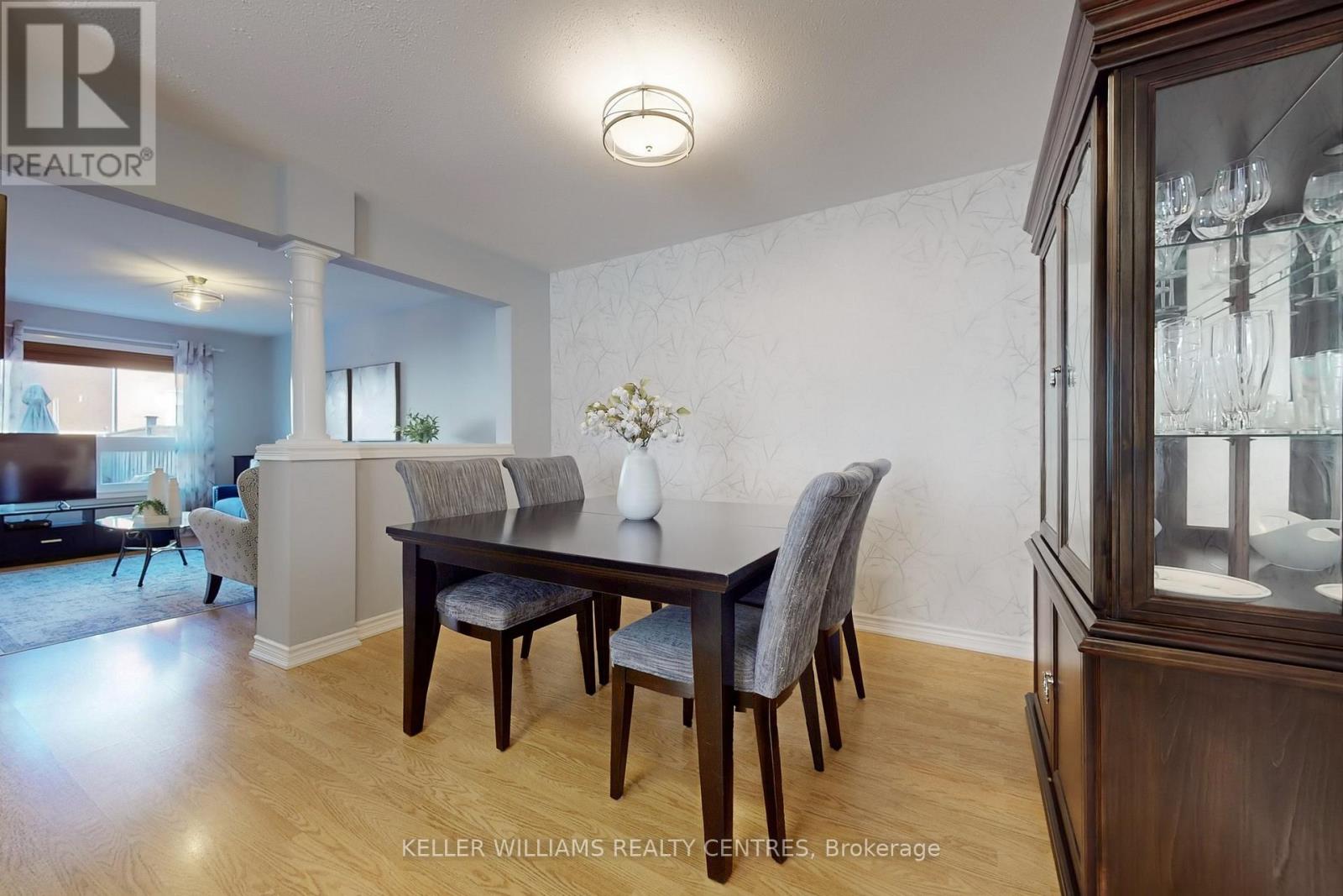 93 Barr Crescent, Aurora, Ontario  L4G 0C2 - Photo 8 - N12577784