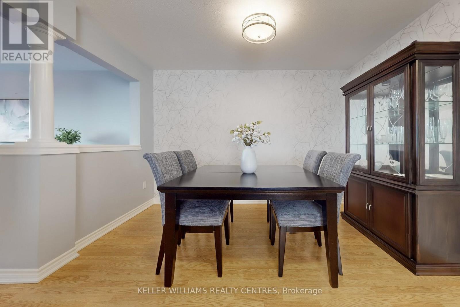 93 Barr Crescent, Aurora, Ontario  L4G 0C2 - Photo 9 - N12577784