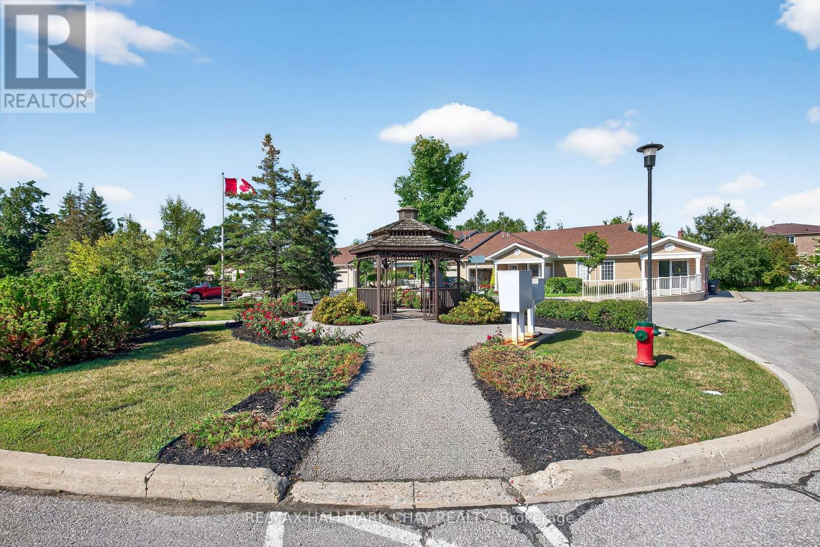 10 - 222 Steel Street, Barrie, Ontario  L4M 2G9 - Photo 15 - S12577726