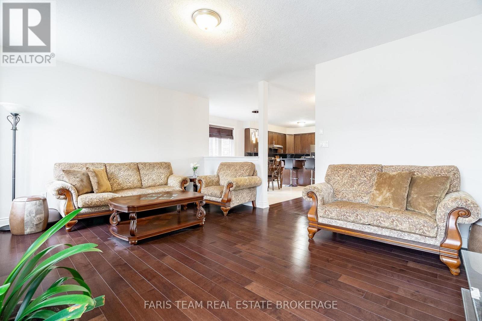 56 Jewel House Lane, Barrie (Innis-Shore), Ontario  L4M 0C4 - Photo 18 - S12577776