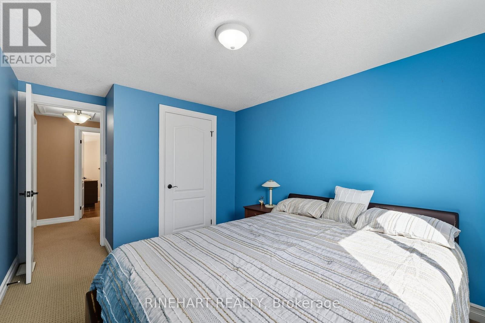 10 Alayne Crescent, London South, Ontario  N6E 2A3 - Photo 26 - X12435611