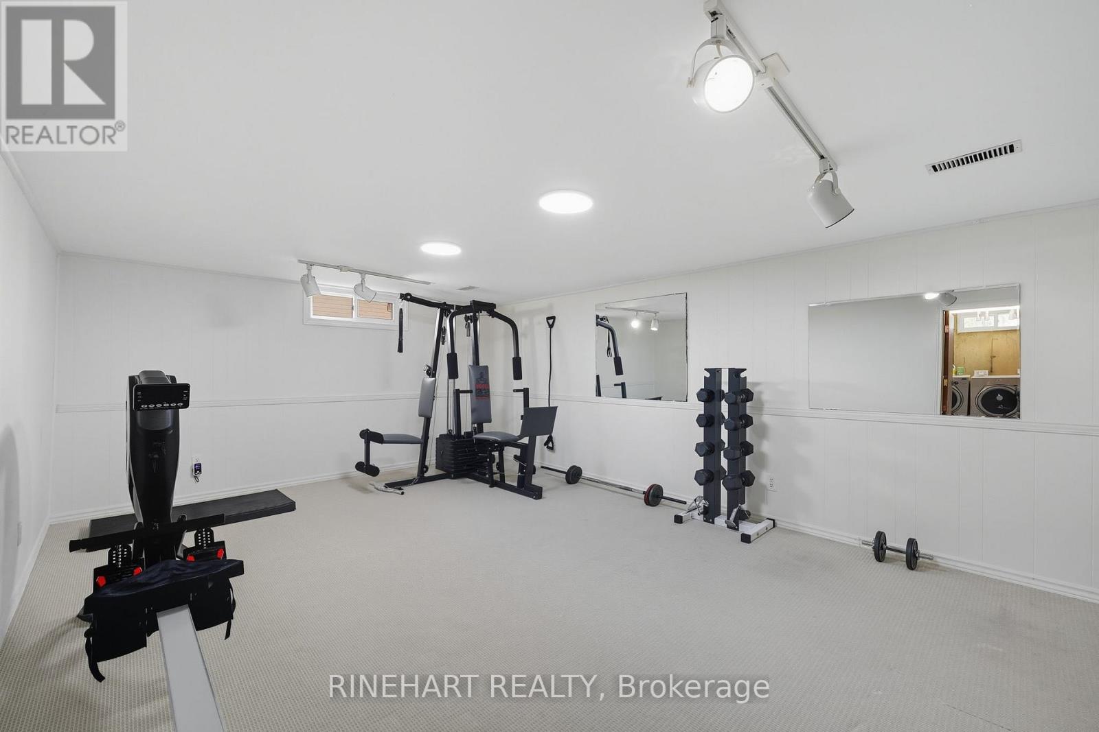 10 Alayne Crescent, London South, Ontario  N6E 2A3 - Photo 31 - X12435611