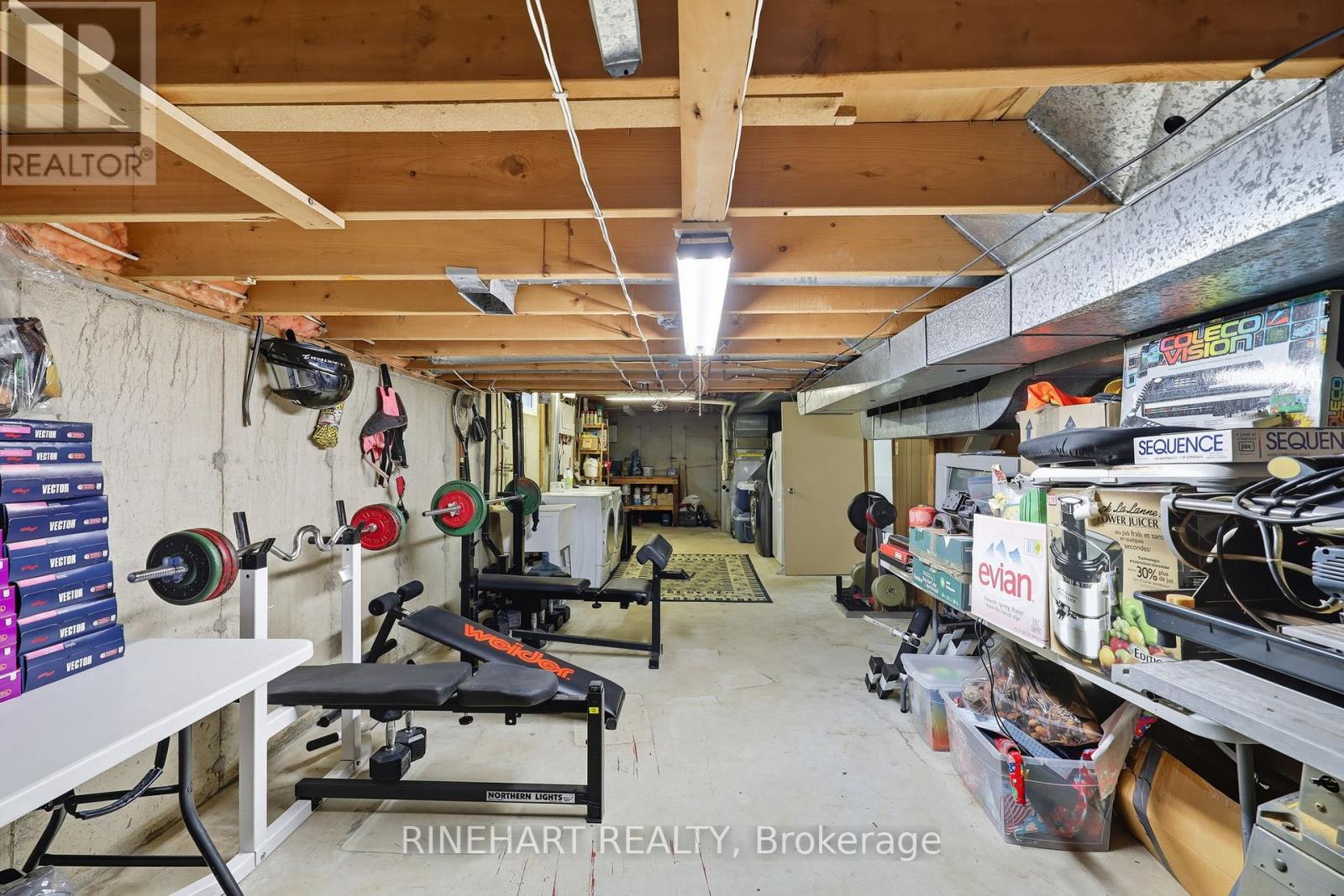 10 Alayne Crescent, London South, Ontario  N6E 2A3 - Photo 33 - X12435611