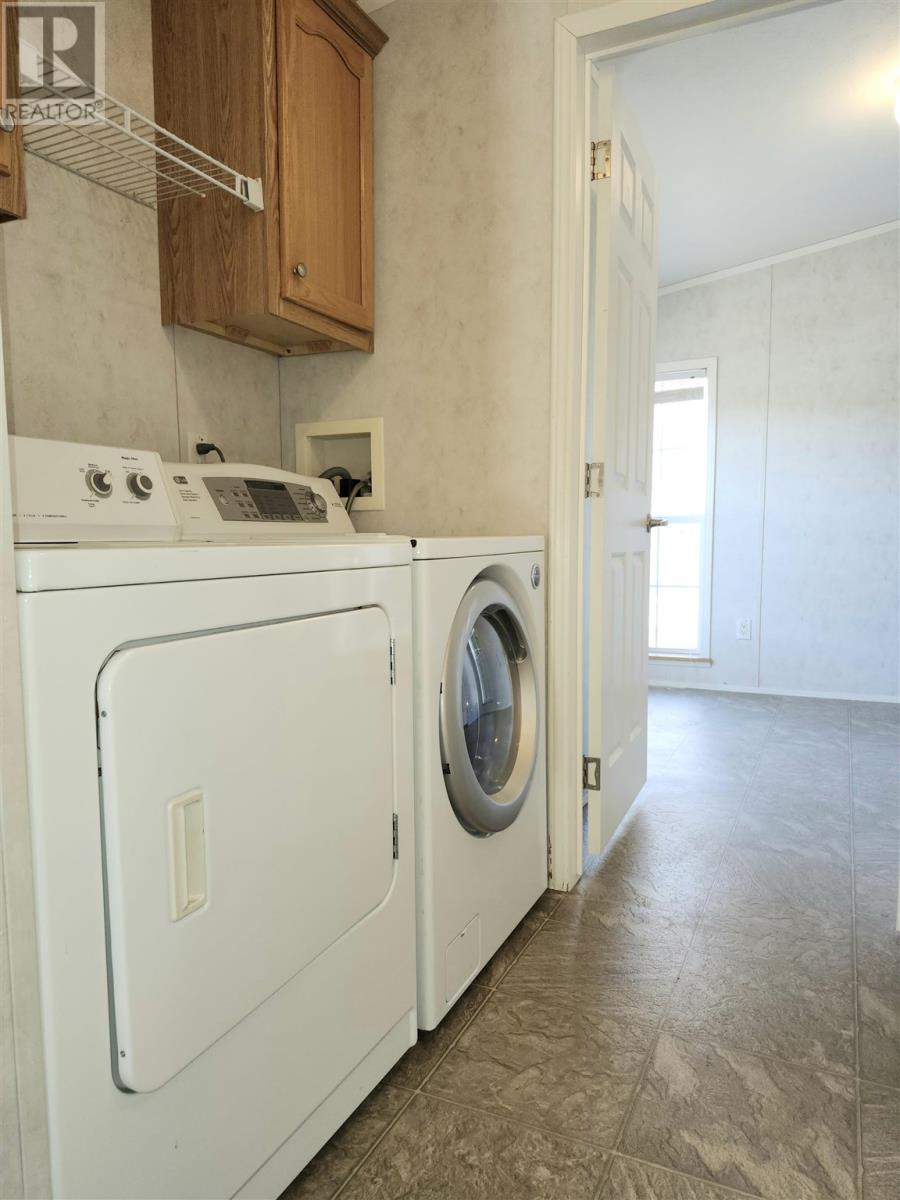 51 Westhill Rd, Elliot Lake, Ontario  P5A 1A4 - Photo 12 - SM253313