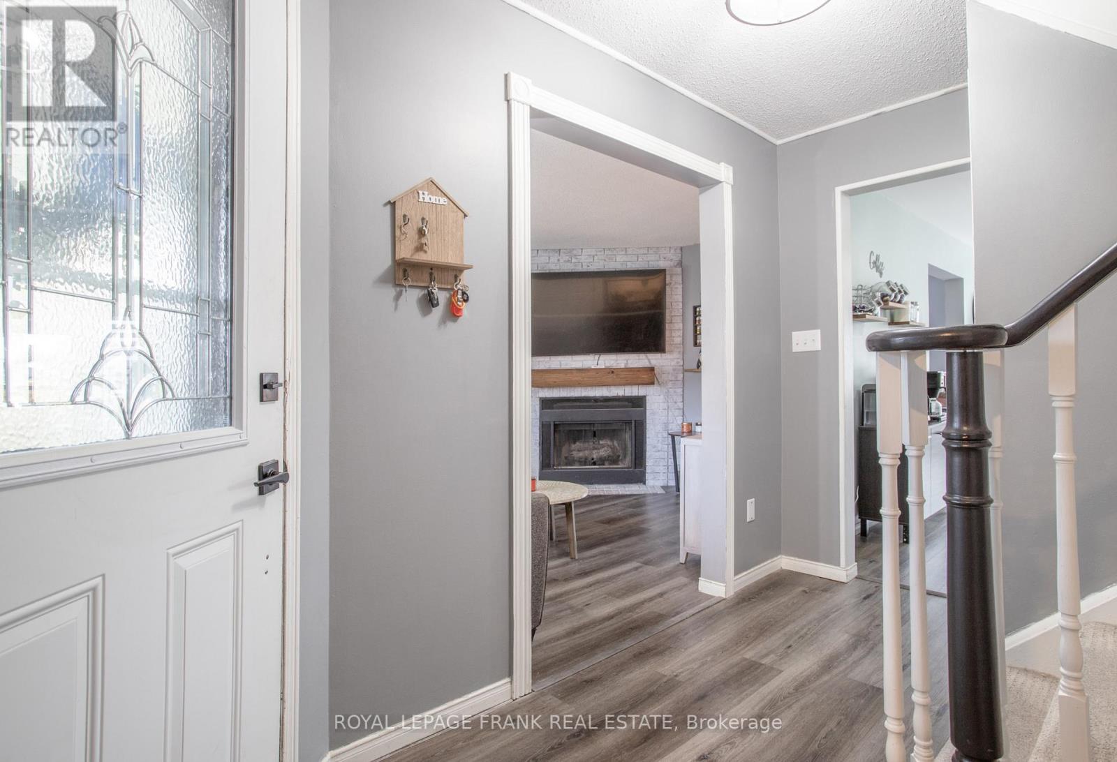 19 Sanders Drive, Port Hope, Ontario L1A 4E9 - Photo 3 - X12577872