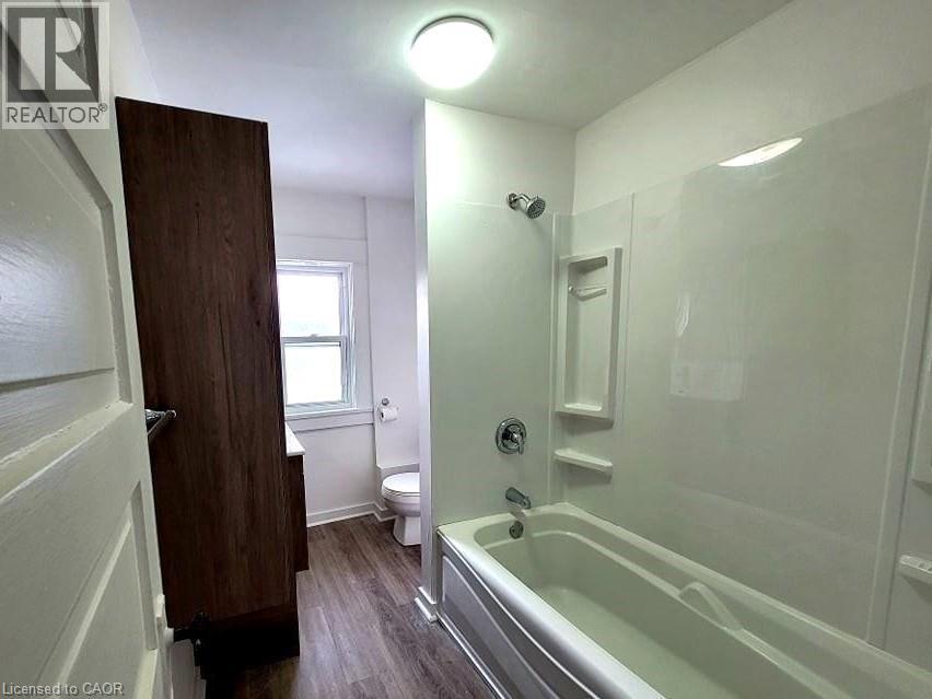 6523 Frederica Street Unit# Upper, Niagara Falls, Ontario  L2G 1C7 - Photo 4 - 40790544