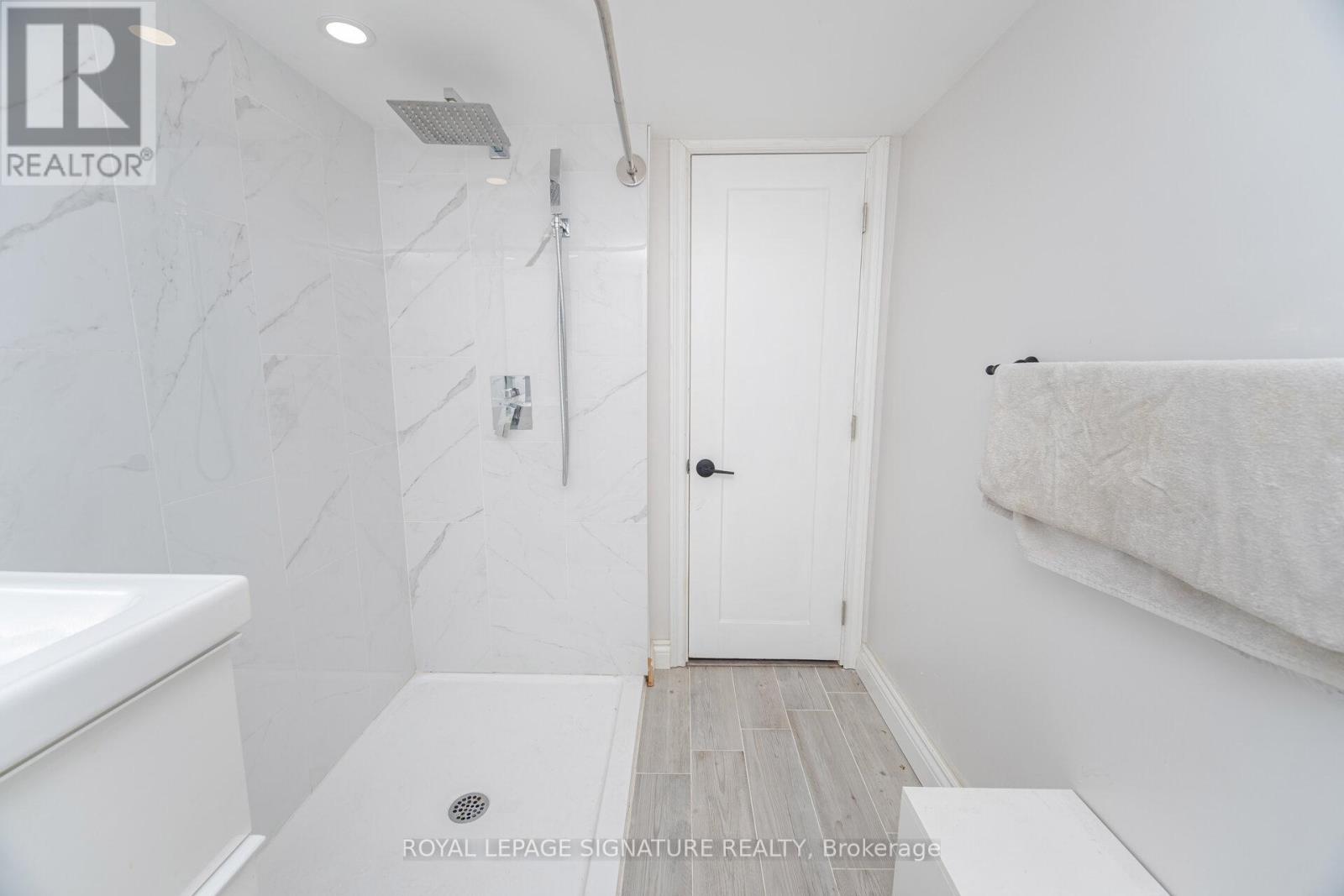 2 - 2673 Kingsberry Crescent, Mississauga, Ontario  L5B 2K6 - Photo 31 - W12577752