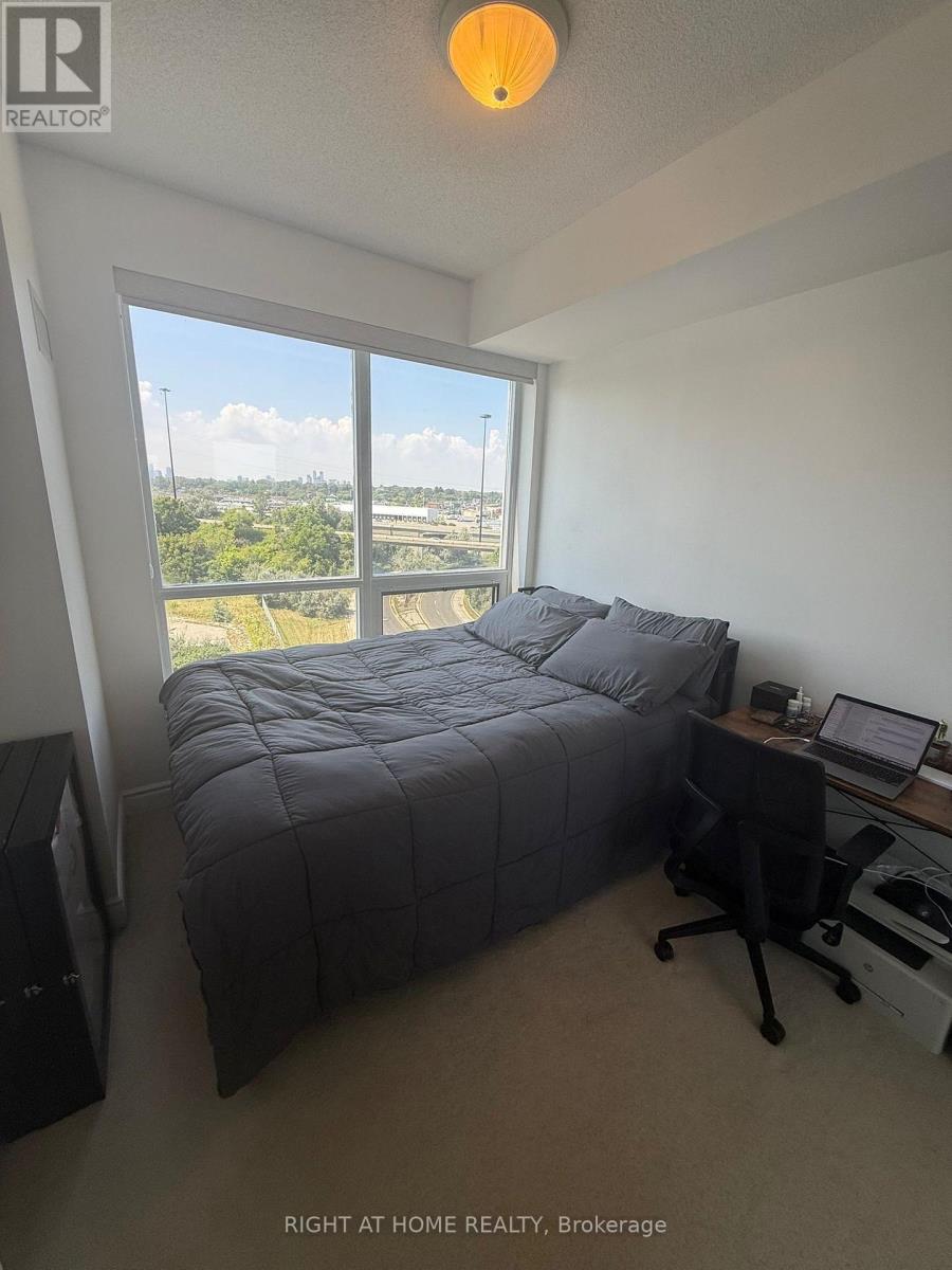 704 - 16 Brookers Lane, Toronto, Ontario  M8V 0A5 - Photo 11 - W12577774