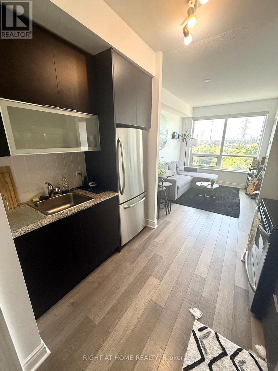 704 - 16 Brookers Lane, Toronto, Ontario  M8V 0A5 - Photo 7 - W12577774