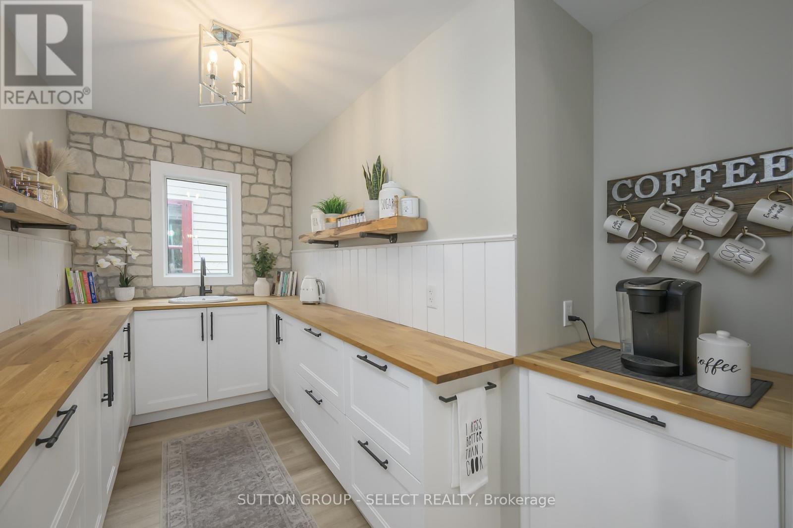 515 Emery Street E, London South, Ontario  N6C 2E9 - Photo 11 - X12577964