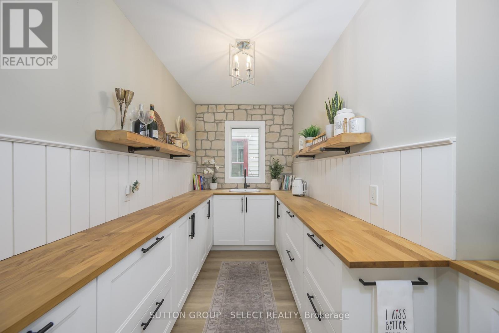 515 Emery Street E, London South, Ontario  N6C 2E9 - Photo 12 - X12577964