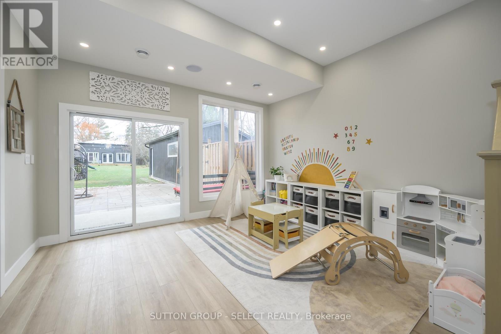 515 Emery Street E, London South, Ontario  N6C 2E9 - Photo 18 - X12577964