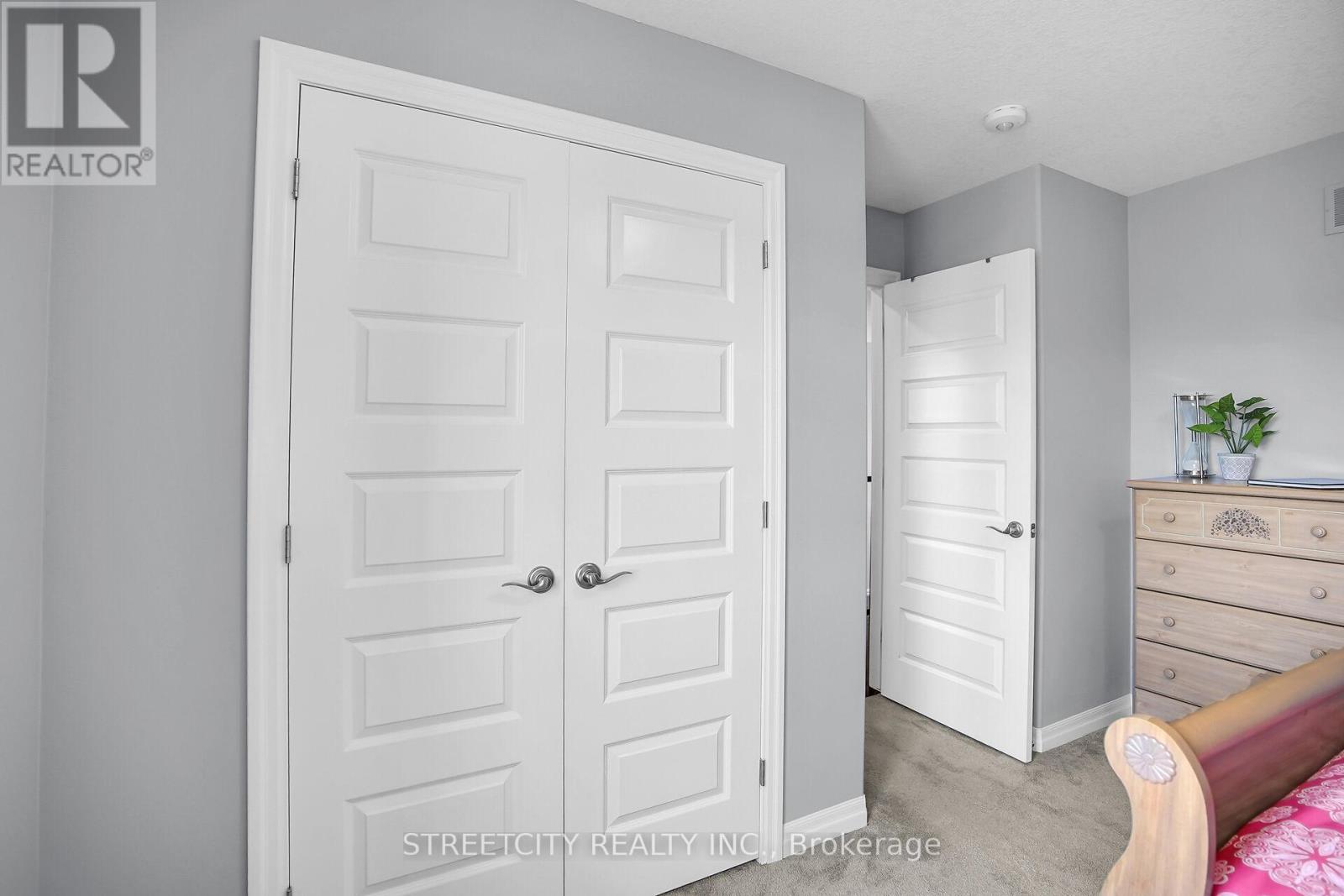 102 Timberwalk Trail, Middlesex Centre, Ontario  N0M 2A0 - Photo 29 - X12577966