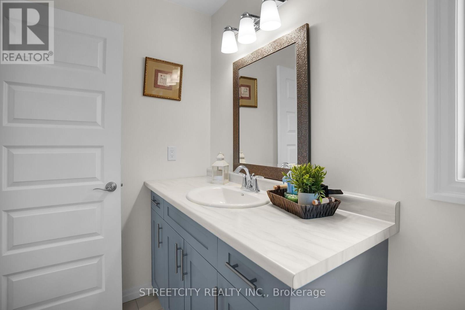 102 Timberwalk Trail, Middlesex Centre, Ontario  N0M 2A0 - Photo 30 - X12577966