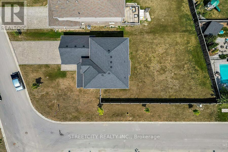 102 Timberwalk Trail, Middlesex Centre, Ontario  N0M 2A0 - Photo 36 - X12577966