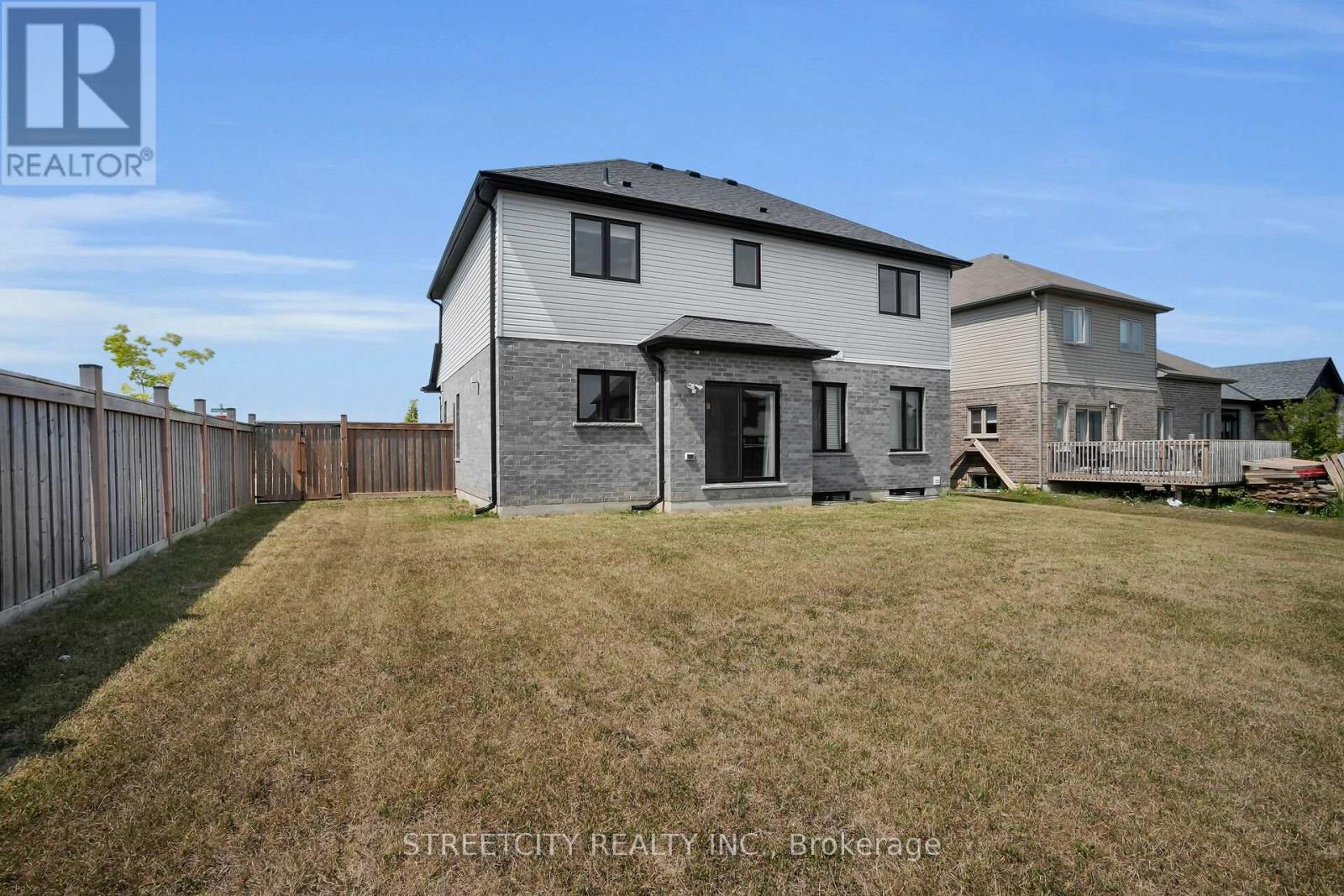 102 Timberwalk Trail, Middlesex Centre, Ontario  N0M 2A0 - Photo 39 - X12577966