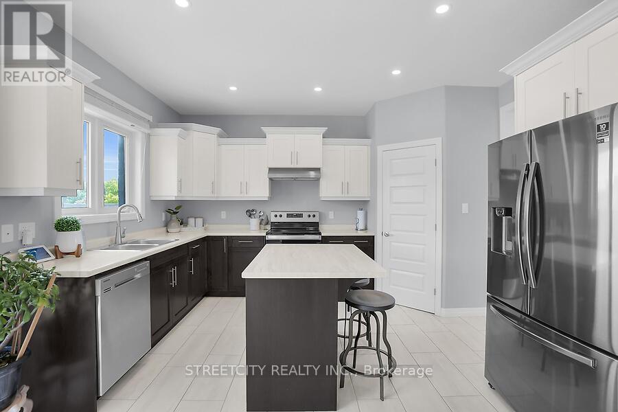 102 Timberwalk Trail, Middlesex Centre, Ontario  N0M 2A0 - Photo 8 - X12577966