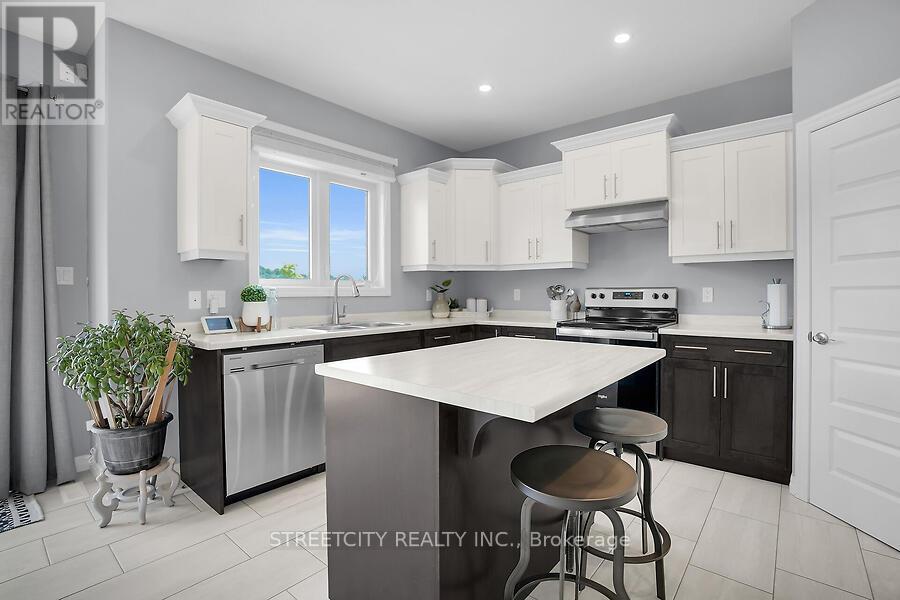 102 Timberwalk Trail, Middlesex Centre, Ontario  N0M 2A0 - Photo 9 - X12577966