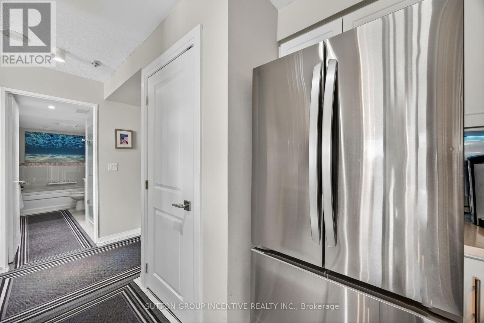 505 - 140 Dunlop Street E, Barrie, Ontario  L4M 6H9 - Photo 4 - S12385656