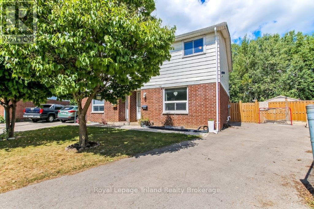 144 Keats Drive, Woodstock, Ontario  N4S 8B8 - Photo 2 - X12577830